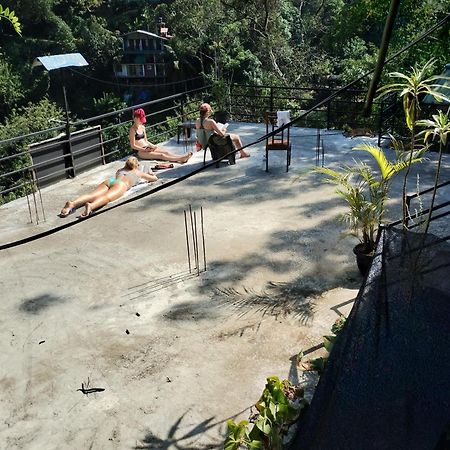 ホテル Ella Lucky Panoramic エクステリア 写真