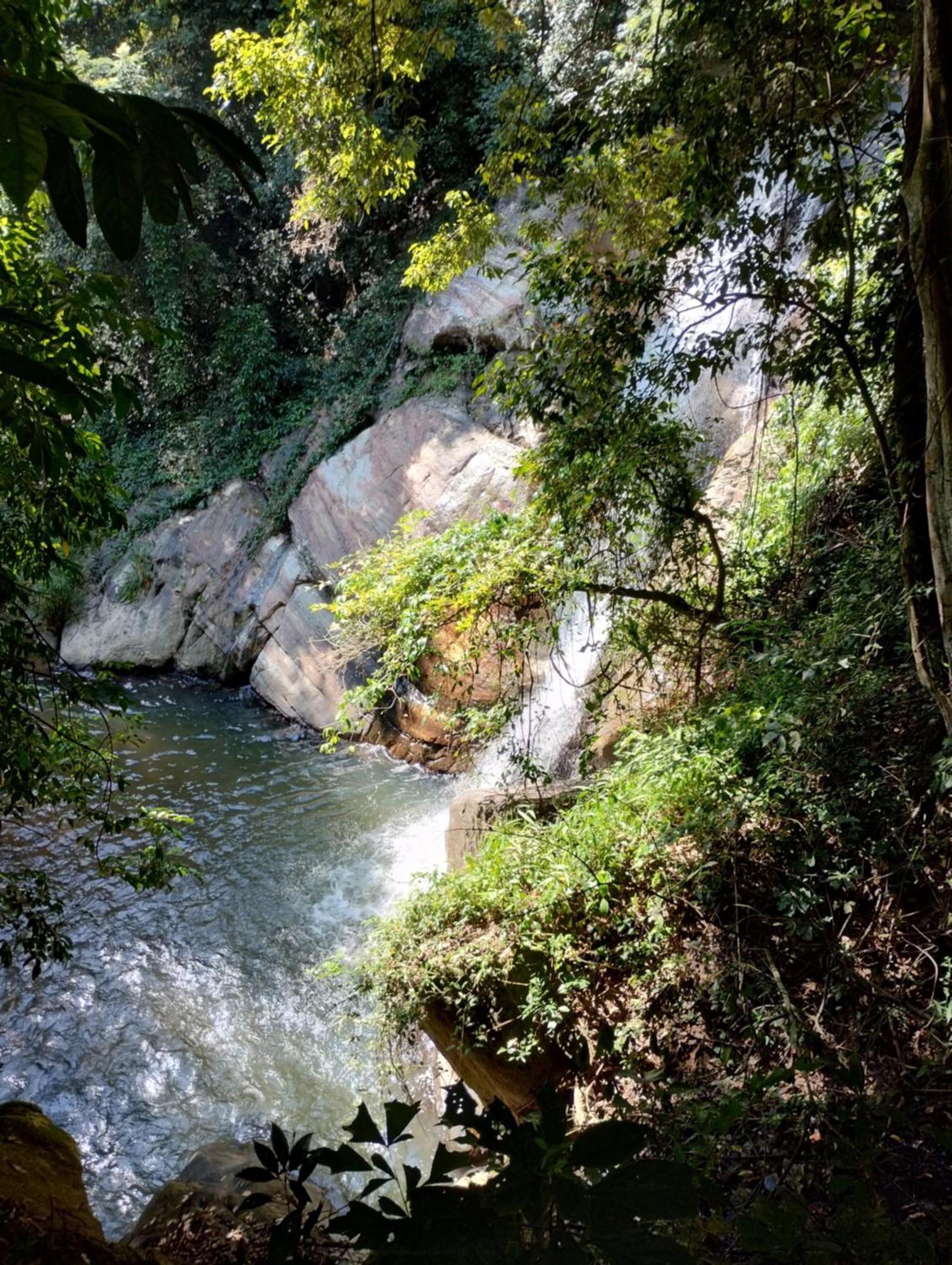 ホテル Ella Lucky Panoramic エクステリア 写真